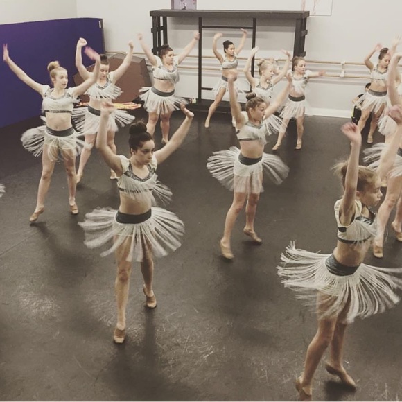 Custom Two Piece Beyoncé Inspired Dance Costume - Picture 7 of 7